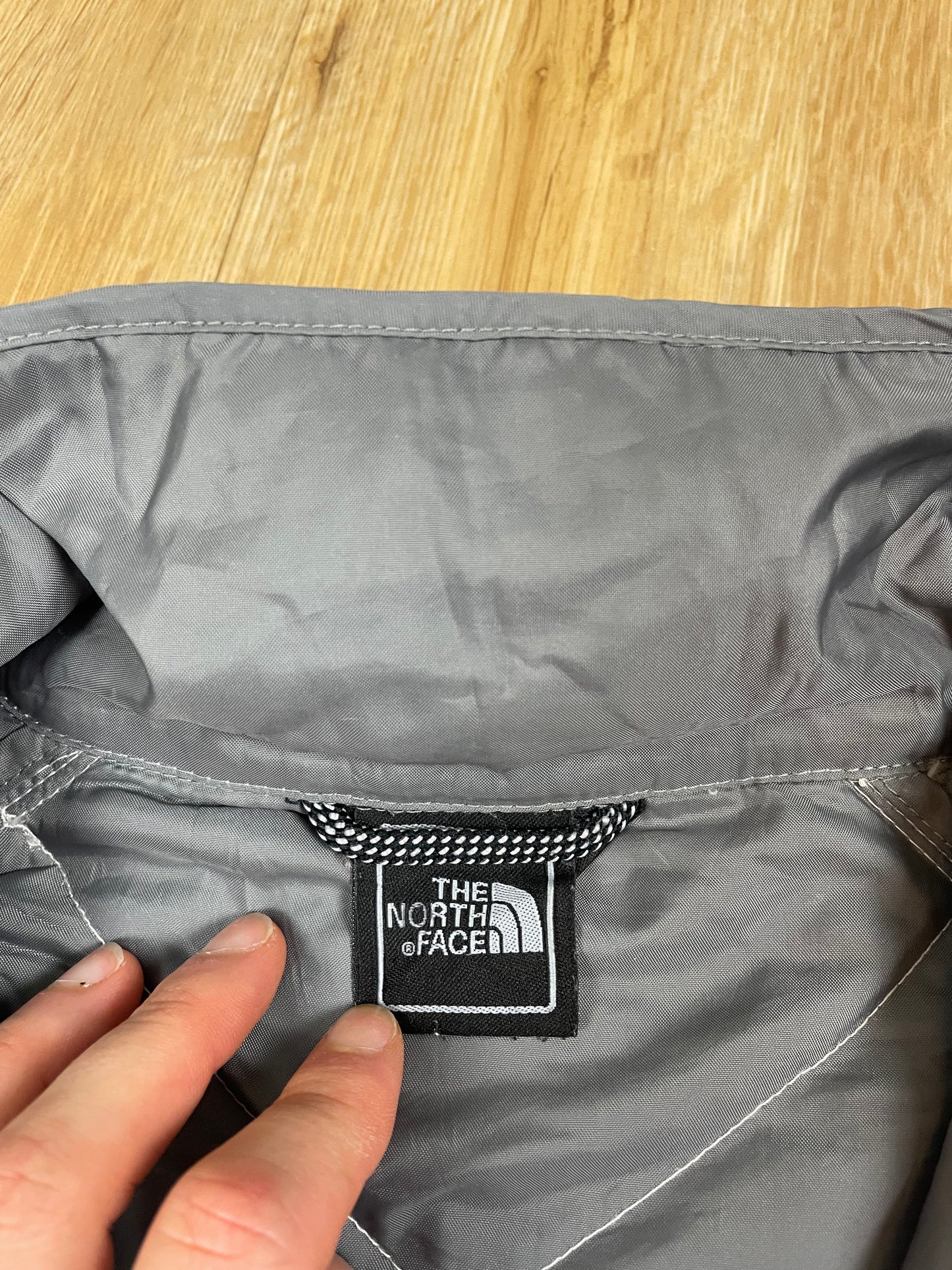 The North Face Puffer Jacket 550 Weiß L - Schlichte & Warme Damen Jacke