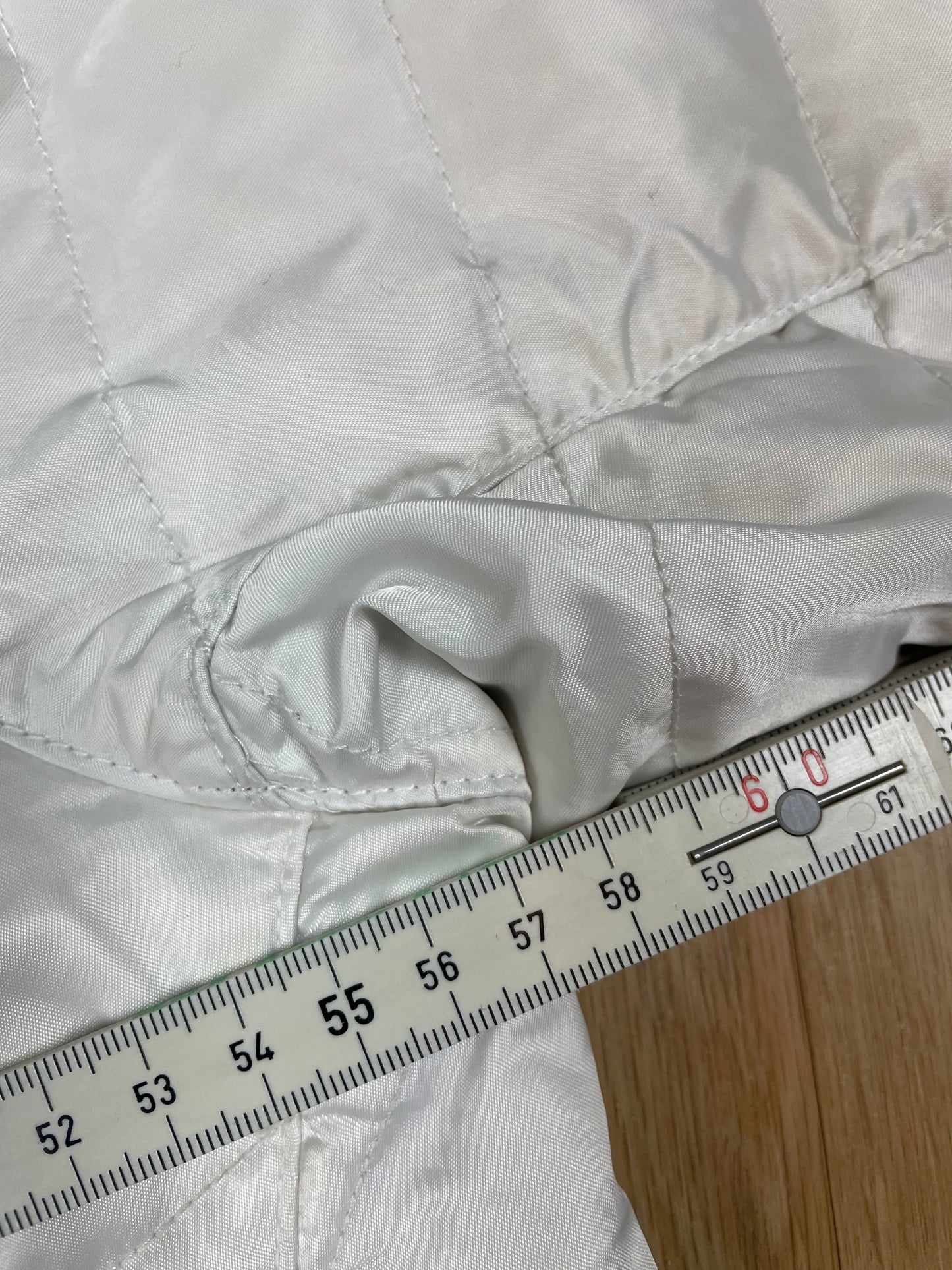 The North Face Puffer Jacket 550 Weiß L - Schlichte & Warme Damen Jacke