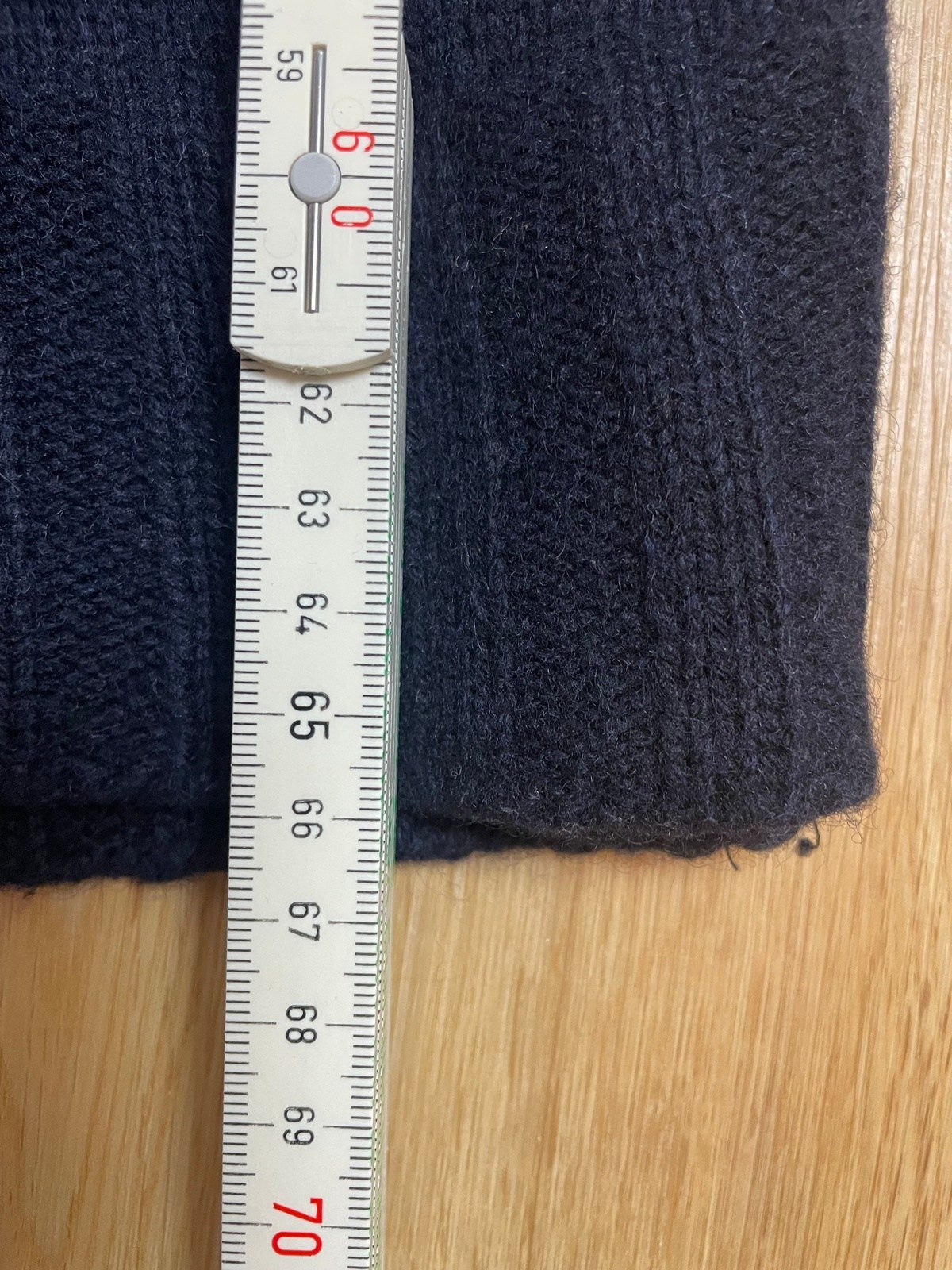 Napapijri Geographic Half-Zip Sweater Pullover Schwarz L - Stylischer und Bequemer Sweater Vintage Klamotten, Secondhand Klamotten, Retro Mode, Nachhaltige Mode, Einzigartige Stücke, Zeitlose Mode, Umweltfreundliche Kleidung, Stilvolle Secondhand Mode, Hochwertige Vintage Kleidung
