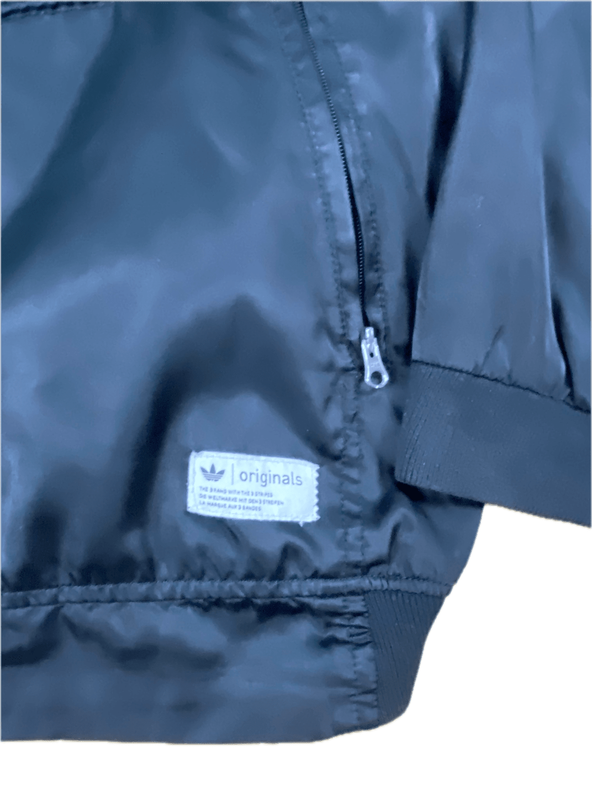 Vintage Adidas Bomberjacke Schwarz XL - Basic Leichte Herren Jacke Vintage Klamotten, Secondhand Klamotten, Retro Mode, Nachhaltige Mode, Einzigartige Stücke, Zeitlose Mode, Umweltfreundliche Kleidung, Stilvolle Secondhand Mode, Hochwertige Vintage Kleidung