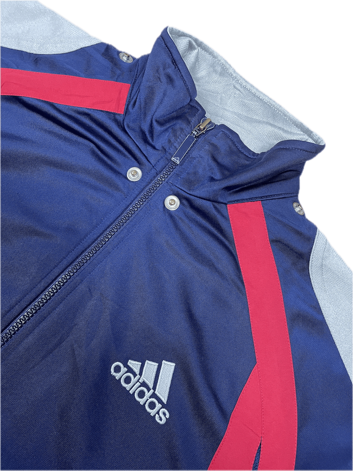 Vintage Adidas Dünne Trainingsjacke T-Shirt Blau/Rot/Grau M - Retro Damen T-Shirt-Jacke mit Backprint Vintage Klamotten, Secondhand Klamotten, Retro Mode, Nachhaltige Mode, Einzigartige Stücke, Zeitlose Mode, Umweltfreundliche Kleidung, Stilvolle Secondhand Mode, Hochwertige Vintage Kleidung