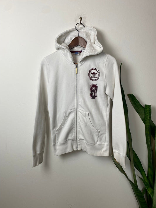 Vintage Adidas Kapuzenjacke Weiß S - Stylische und Bequeme Jacke Vintage Klamotten, Secondhand Klamotten, Retro Mode, Nachhaltige Mode, Einzigartige Stücke, Zeitlose Mode, Umweltfreundliche Kleidung, Stilvolle Secondhand Mode, Hochwertige Vintage Kleidung