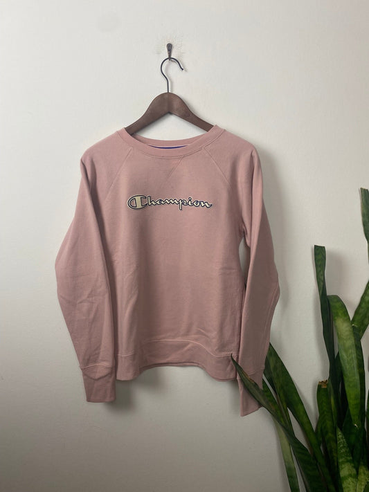 Vintage Champion Sweater Rosa S - Sportlicher Damen Pullover Vintage Klamotten, Secondhand Klamotten, Retro Mode, Nachhaltige Mode, Einzigartige Stücke, Zeitlose Mode, Umweltfreundliche Kleidung, Stilvolle Secondhand Mode, Hochwertige Vintage Kleidung