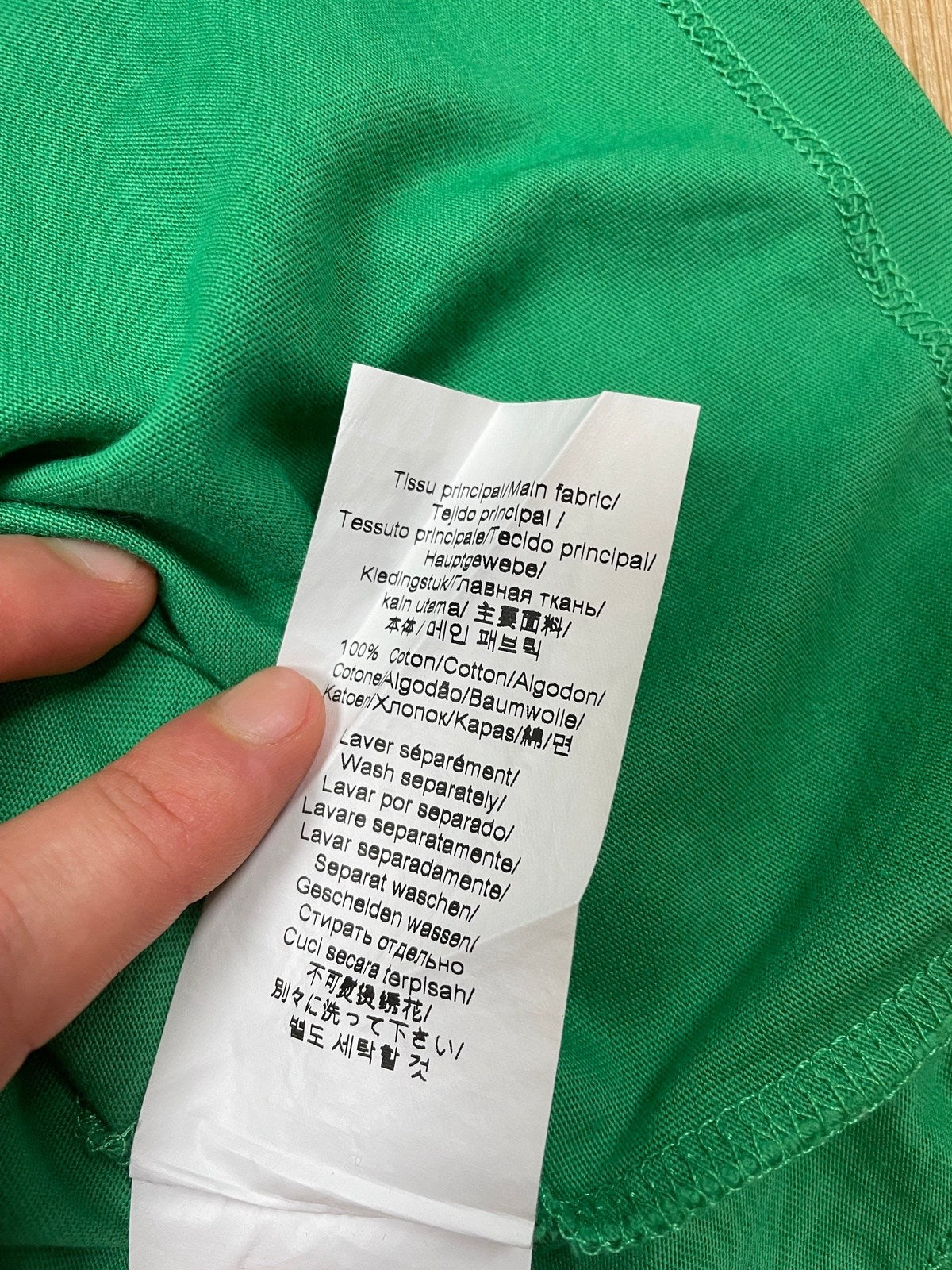 Vintage Kenzo Paris T-Shirt Grün L - Basic Bequemes Herren Shirt Vintage Klamotten, Secondhand Klamotten, Retro Mode, Nachhaltige Mode, Einzigartige Stücke, Zeitlose Mode, Umweltfreundliche Kleidung, Stilvolle Secondhand Mode, Hochwertige Vintage Kleidung