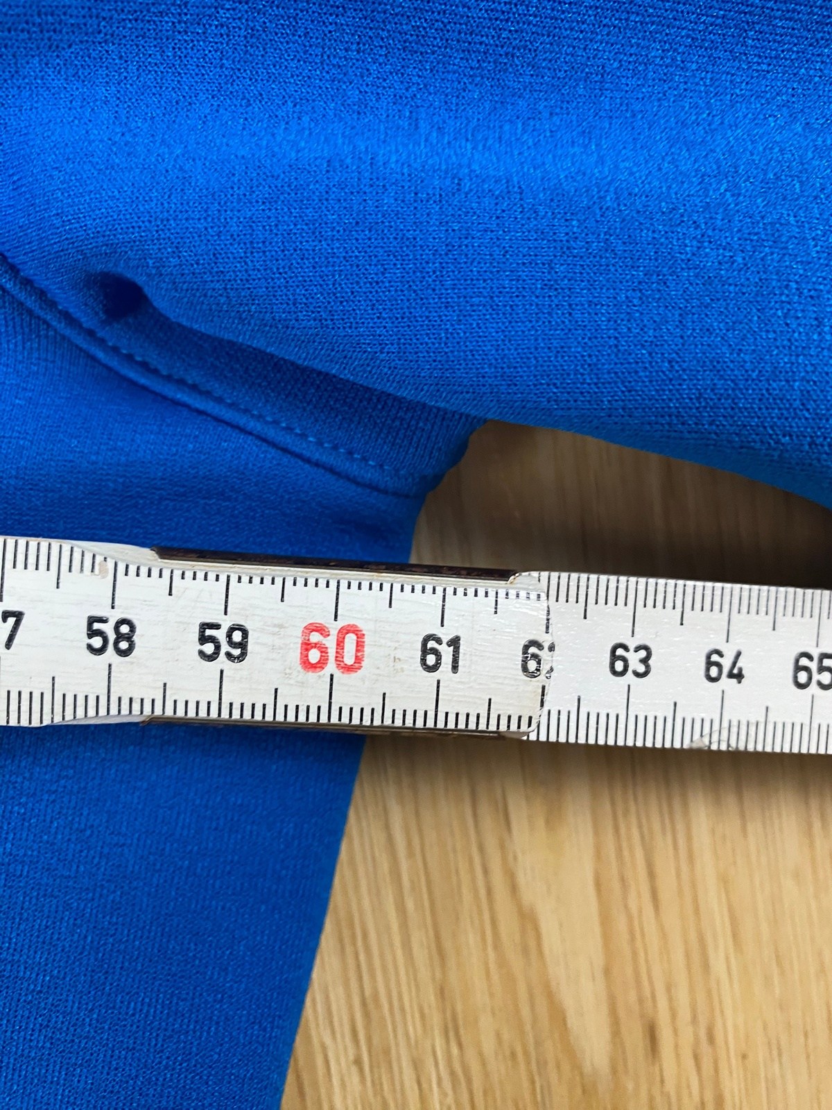 Vintage Nike ACG Jacke Therma-Fit Blau L - Funktionale und Bequeme Jacke Vintage Klamotten, Secondhand Klamotten, Retro Mode, Nachhaltige Mode, Einzigartige Stücke, Zeitlose Mode, Umweltfreundliche Kleidung, Stilvolle Secondhand Mode, Hochwertige Vintage Kleidung