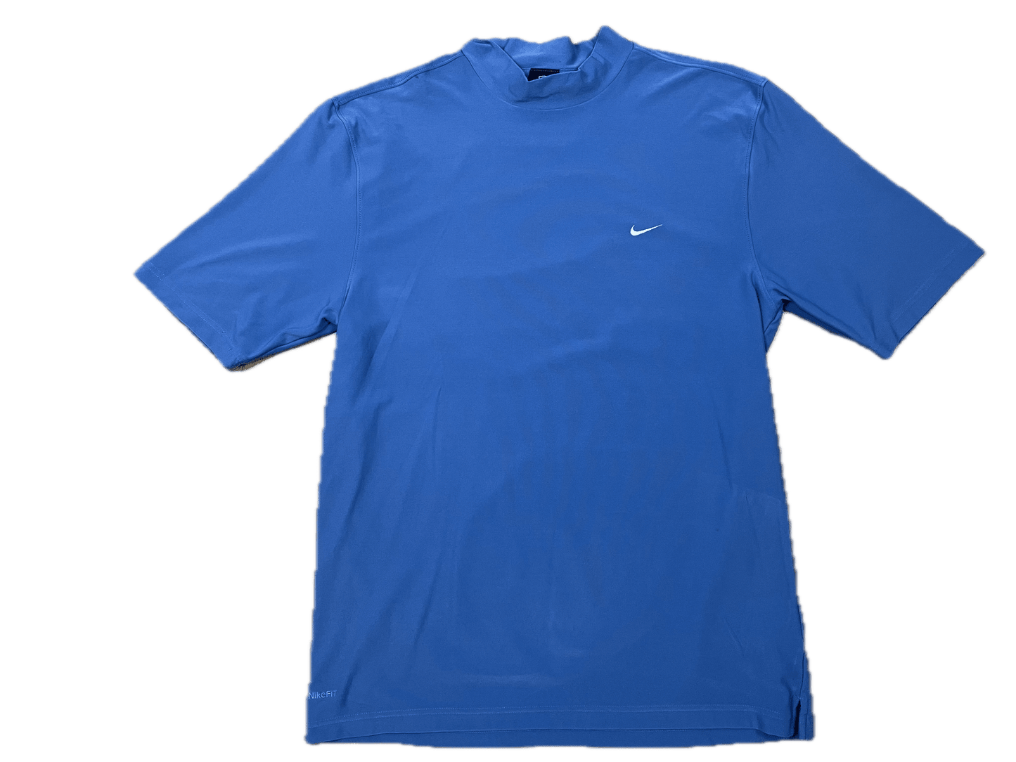 Vintage Nike Fit Dry T-Shirt Blau L - Funktionales und Bequemes T-Shirt Vintage Klamotten, Secondhand Klamotten, Retro Mode, Nachhaltige Mode, Einzigartige Stücke, Zeitlose Mode, Umweltfreundliche Kleidung, Stilvolle Secondhand Mode, Hochwertige Vintage Kleidung