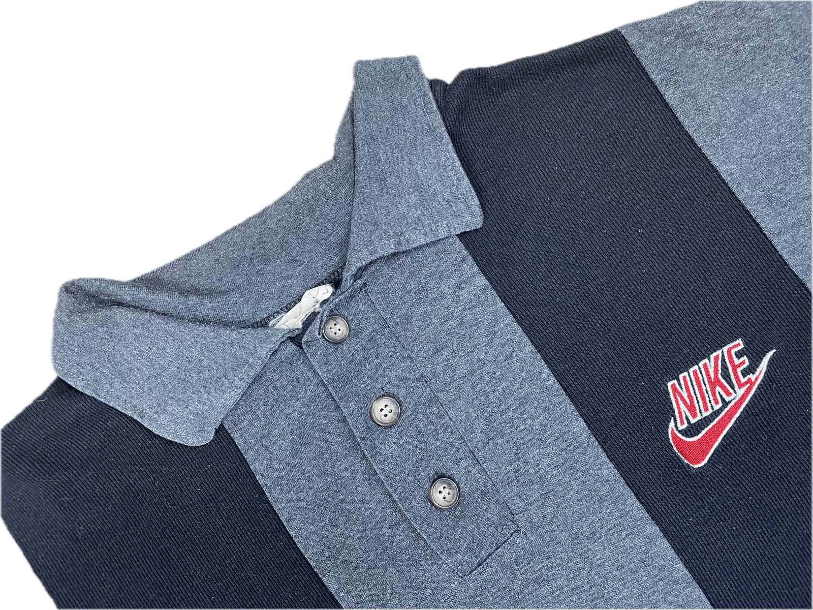 Vintage Nike Sweater Grau/Schwarz L - Schickes Gestreiftes Longsleeve für Herren - Made in U.S.A Vintage Klamotten, Secondhand Klamotten, Retro Mode, Nachhaltige Mode, Einzigartige Stücke, Zeitlose Mode, Umweltfreundliche Kleidung, Stilvolle Secondhand Mode, Hochwertige Vintage Kleidung