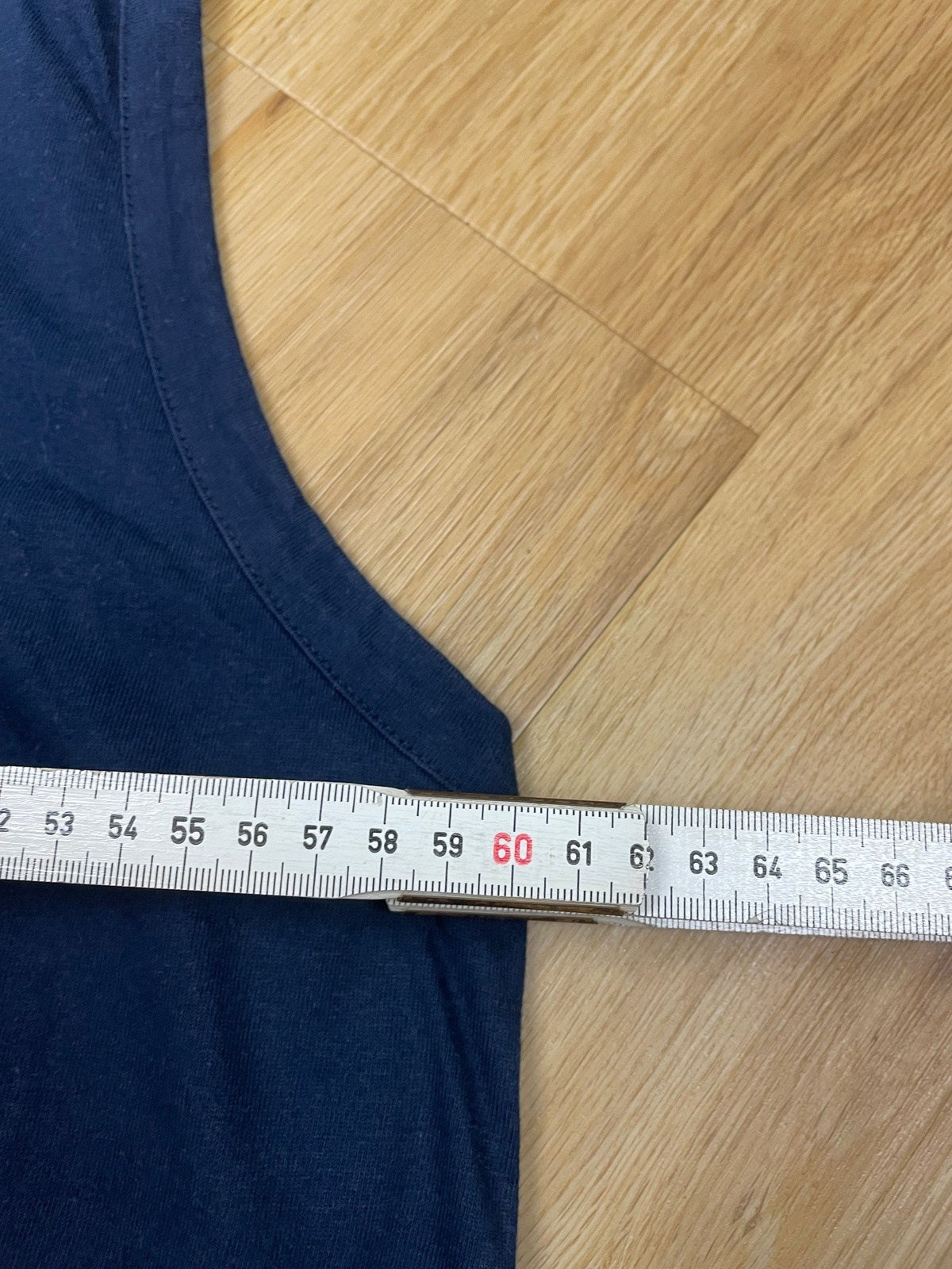 Vintage Nike Top Tanktop Muskelshirt Dunkelblau XL - Stylisches und Bequemes Tanktop Vintage Klamotten, Secondhand Klamotten, Retro Mode, Nachhaltige Mode, Einzigartige Stücke, Zeitlose Mode, Umweltfreundliche Kleidung, Stilvolle Secondhand Mode, Hochwertige Vintage Kleidung