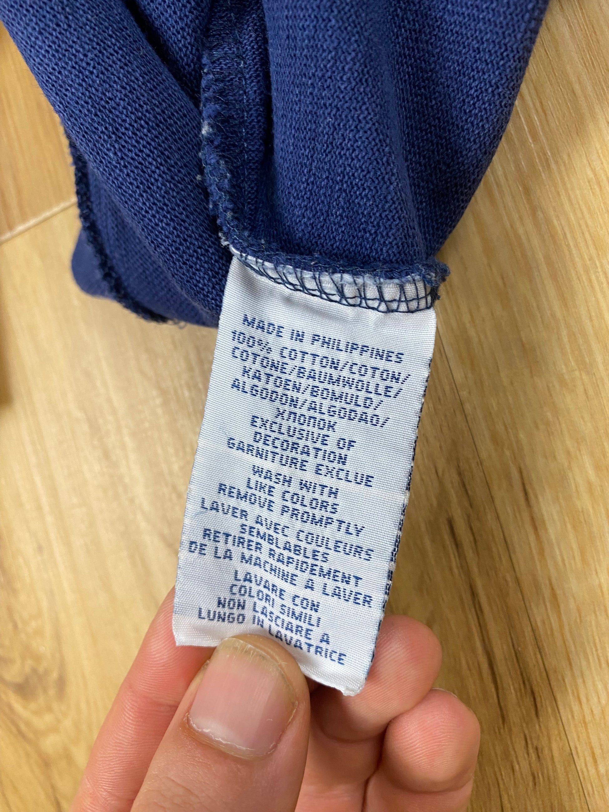 Vintage Polo Ralph Lauren Longsleeve Polo Dunkelblau L - Langes T-Shirt Herren Vintage Klamotten, Secondhand Klamotten, Retro Mode, Nachhaltige Mode, Einzigartige Stücke, Zeitlose Mode, Umweltfreundliche Kleidung, Stilvolle Secondhand Mode, Hochwertige Vintage Kleidung