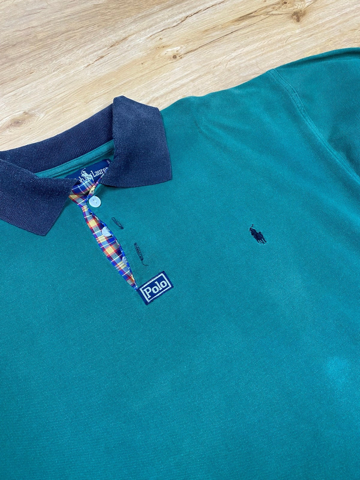 Vintage Polo Ralph Lauren Poloshirt Grün M - Klassisches und Bequemes Poloshirt Vintage Klamotten, Secondhand Klamotten, Retro Mode, Nachhaltige Mode, Einzigartige Stücke, Zeitlose Mode, Umweltfreundliche Kleidung, Stilvolle Secondhand Mode, Hochwertige Vintage Kleidung
