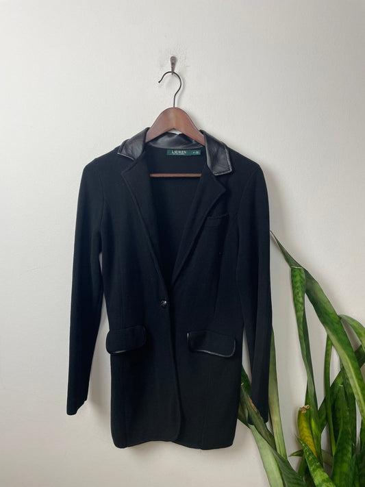 Vintage Ralph Lauren Strickjacke Mantel Schwarz S - Eleganter und Bequemer Mantel Vintage Klamotten, Secondhand Klamotten, Retro Mode, Nachhaltige Mode, Einzigartige Stücke, Zeitlose Mode, Umweltfreundliche Kleidung, Stilvolle Secondhand Mode, Hochwertige Vintage Kleidung