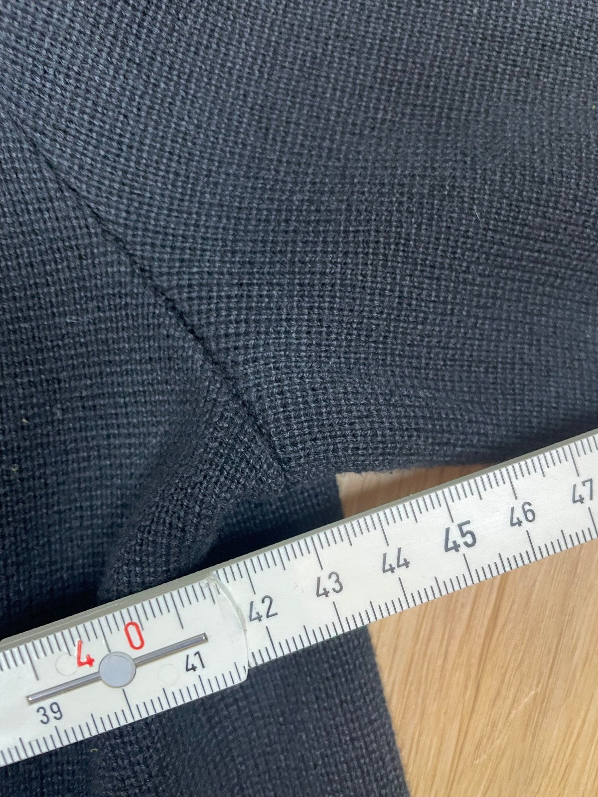 Vintage Ralph Lauren Strickjacke Mantel Schwarz S - Eleganter und Bequemer Mantel Vintage Klamotten, Secondhand Klamotten, Retro Mode, Nachhaltige Mode, Einzigartige Stücke, Zeitlose Mode, Umweltfreundliche Kleidung, Stilvolle Secondhand Mode, Hochwertige Vintage Kleidung