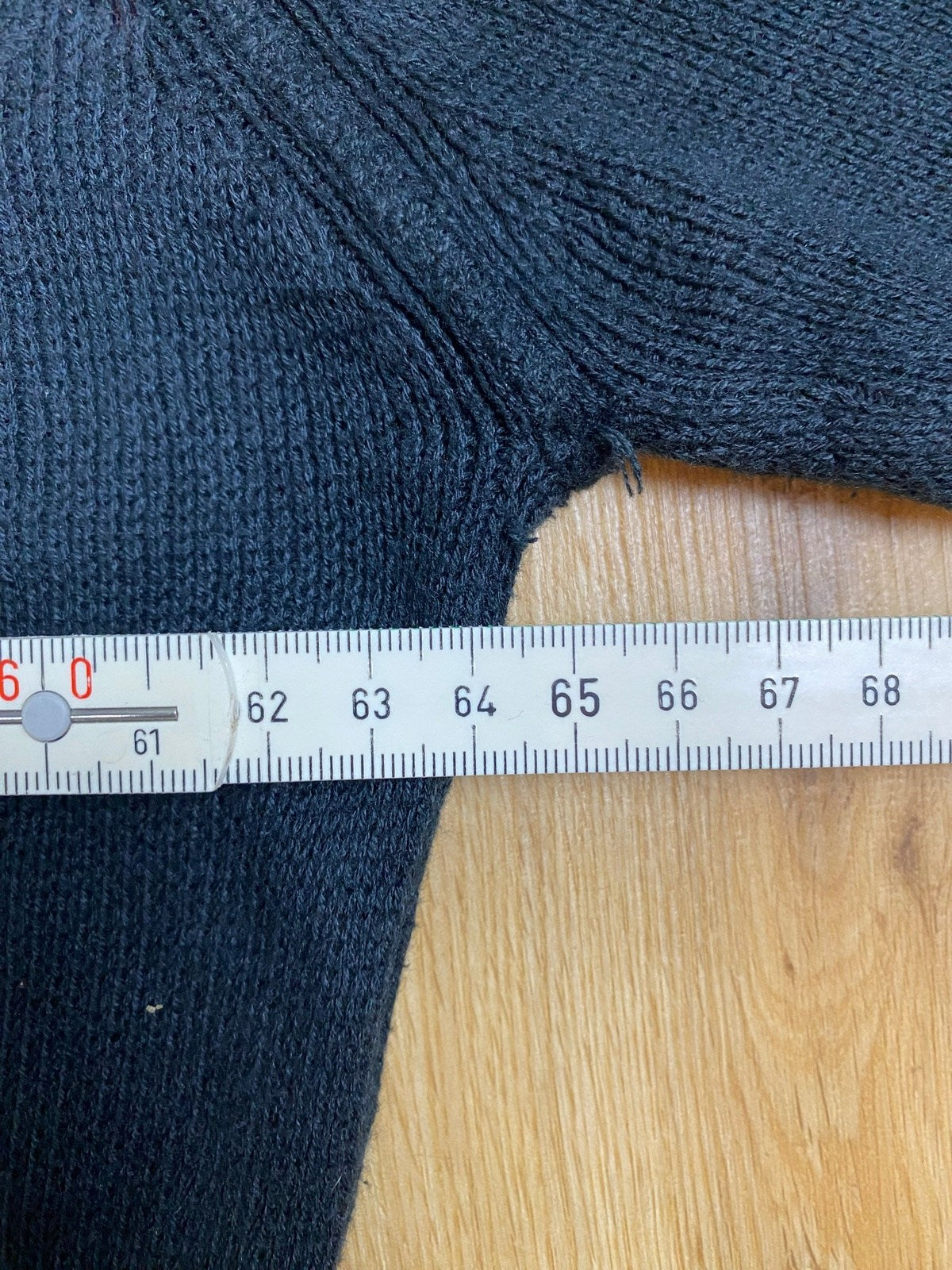 Vintage Ralph Lauren Strickjacke Schwarz XXL - Dünne und Schlichte Damen Jacke Vintage Klamotten, Secondhand Klamotten, Retro Mode, Nachhaltige Mode, Einzigartige Stücke, Zeitlose Mode, Umweltfreundliche Kleidung, Stilvolle Secondhand Mode, Hochwertige Vintage Kleidung