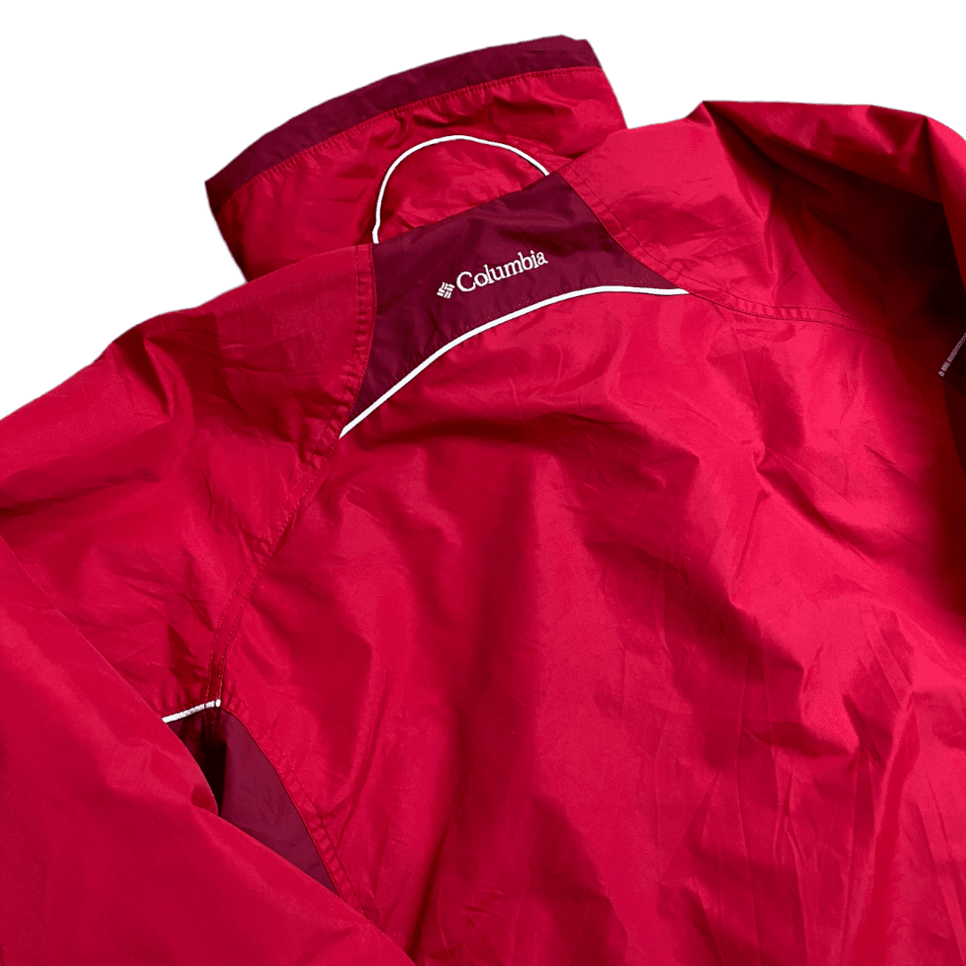 Columbia Jacke Vintage Klamotten, Secondhand Klamotten, Retro Mode, Nachhaltige Mode, Einzigartige Stücke, Zeitlose Mode, Umweltfreundliche Kleidung, Stilvolle Secondhand Mode, Hochwertige Vintage Kleidung