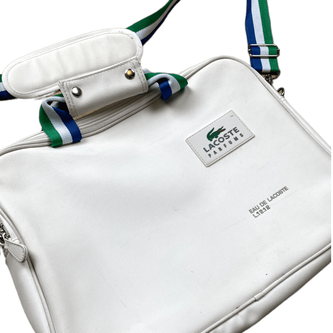 Lacoste Tasche Große Umhängetasche Weiß Onesize - Stilvolle und Praktische Tasche Vintage Klamotten, Secondhand Klamotten, Retro Mode, Nachhaltige Mode, Einzigartige Stücke, Zeitlose Mode, Umweltfreundliche Kleidung, Stilvolle Secondhand Mode, Hochwertige Vintage Kleidung
