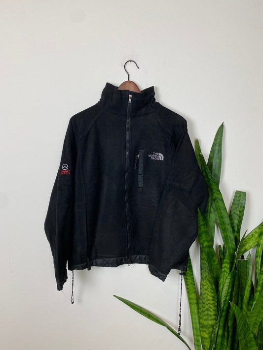 The North Face Fleecejacke Schwarz S - Wasserfest und Atmungsaktiv Vintage Klamotten, Secondhand Klamotten, Retro Mode, Nachhaltige Mode, Einzigartige Stücke, Zeitlose Mode, Umweltfreundliche Kleidung, Stilvolle Secondhand Mode, Hochwertige Vintage Kleidung