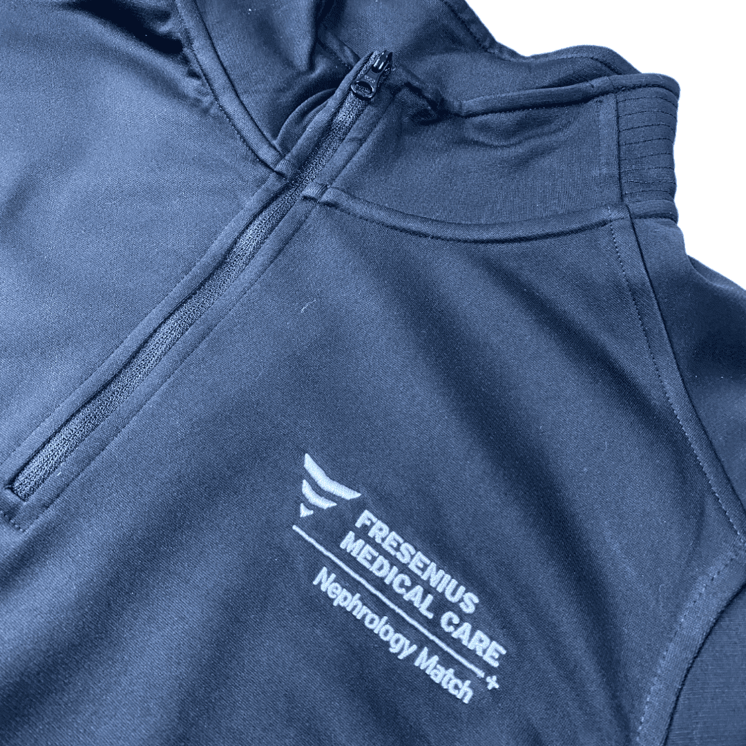 The North Face Half Zip Sweater Fresenius Medical Care Schwarz XL - Klassischer Vintage Half-Zip Vintage Klamotten, Secondhand Klamotten, Retro Mode, Nachhaltige Mode, Einzigartige Stücke, Zeitlose Mode, Umweltfreundliche Kleidung, Stilvolle Secondhand Mode, Hochwertige Vintage Kleidung
