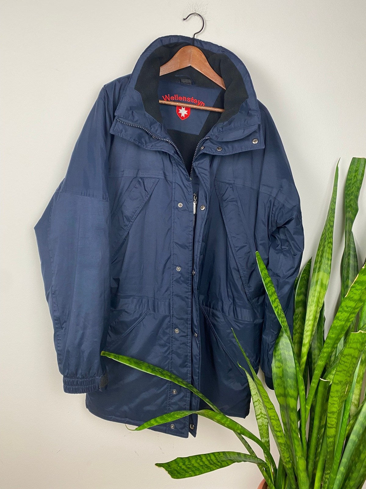 Wellensteyn Winterjacke / Brandungsparka Dunkelblau XL - Dicker Herren Mantel Vintage Klamotten, Secondhand Klamotten, Retro Mode, Nachhaltige Mode, Einzigartige Stücke, Zeitlose Mode, Umweltfreundliche Kleidung, Stilvolle Secondhand Mode, Hochwertige Vintage Kleidung